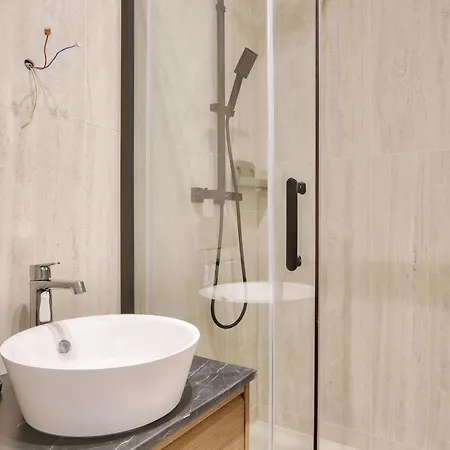 Apartment 2 Pieces I 8 Min A Pied De La Defense *